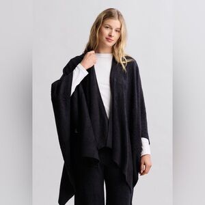 Barefoot Dreams CozyChic Lite Weekend Wrap